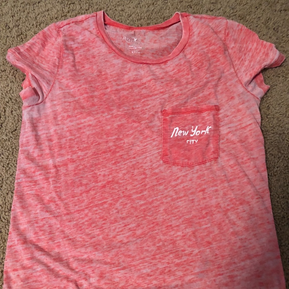 American Eagle tee shirt